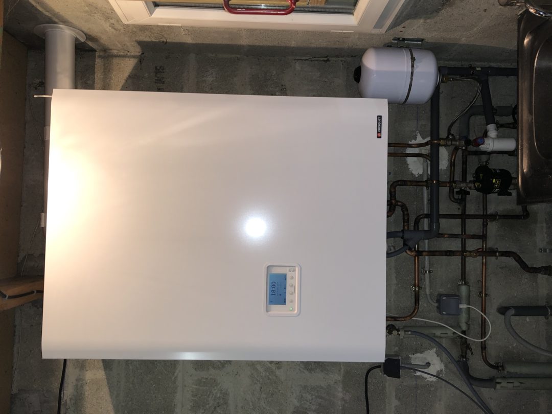 Frisquet Hydroconfort Condensation Visio 20kw Avec Ballon Intégré 50l