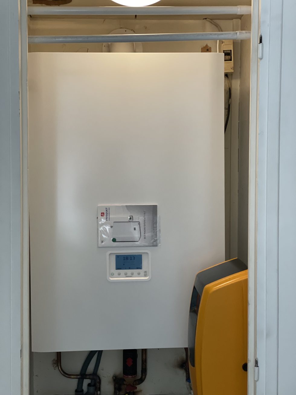 Frisquet Hydroconfort Condensation Visio 20kw Avec Ballon Intégré 50l